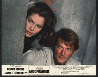 James Bond Moonraker Orig French 1979 8x10 Roger Moore Lois Chiles