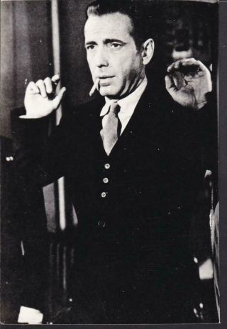Humphrey Bogart Closeup In The Maltese Falcon 1941 Movie Photo 32690