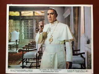 Set Of 8 Lobby Cards " The Shoes Of The Fisherman " Anthony Quinn.  8 " X10 "