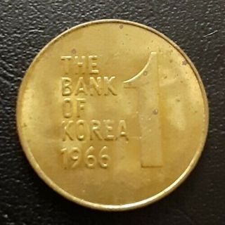 South Korea 1 Won 1966 Unc 0018r