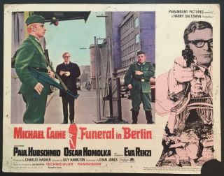 Michael Caine As Harry Palmer W/guards,  Funeral In Berlin 1966 4 Lobby Card 558