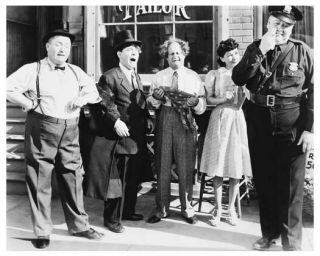 The Three Stooges With Curly Scene Still - (a358)