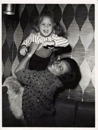 Eartha Kitt - Photo - With Daughter - Snipe