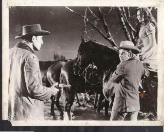 Audie Murphy Felicia Farr Hell Bent For Leather 1960 Movie Photo 34053