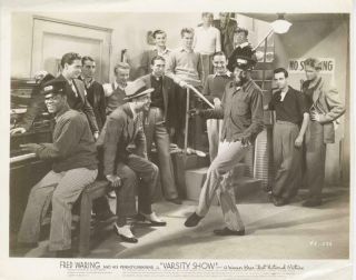 " Varsity Show " - Photo - Dick Powell/cast - Black Interest