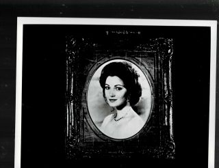 8x10 B & W Photo Of - Scene Of Jane Seymour From Somewhere In Time.  Photo Of A Pai