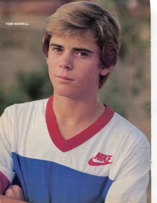 C Thomas Howell Pinup Clipping Cutting From A Magzine 80 