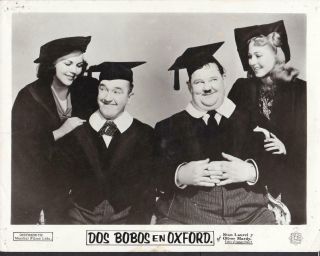 Oliver Hardy And Stan Laurel In A Chump At Oxford 1940s Movie Photo 31581