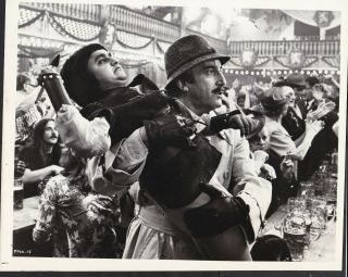 Peter Sellers Deep Roy The Pink Panther Strikes Again 1976 Movie Photo 29771