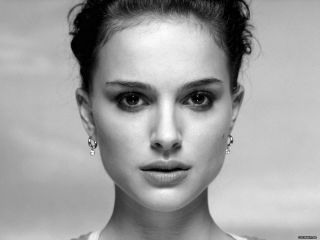 Natalie Portman In Front Of The Camera 8x10 Photo Print