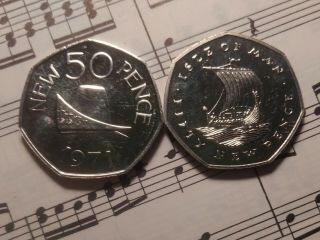 Guernsey,  Isle Of Man 2 X 50 Pence 1971 Km25,  24 Cu - Ni Proof Each Minted 10k