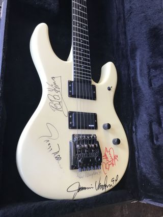 Autographed Washburn Electric Guitar - Bb King,  Stevie Ray Vaughn,  Greg Allman