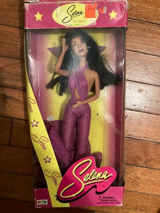 1996 Selena Quintanilla Doll - Limited Edition - Last Concert,  Bonus Bag