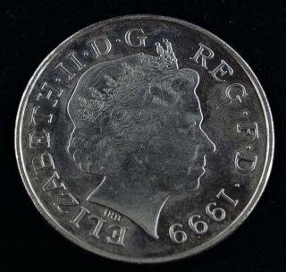 1999 Queen Elizabeth Ii 5 Pound Memorial Coin Diana Princess Of Wales - Km 997