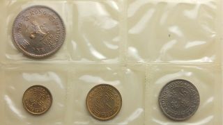 1949 - 1960 Hong Kong Mixed Coin Set 5,  10 50 Cents & 1 Dollar Coin (s)