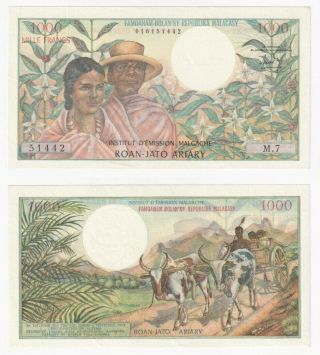 Madagascar 1000 Francs = 200 Ariary Banknote (1966) P.  59a - Unc.