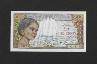 Unc Printed In France 500 Francs 1966 Madagascar