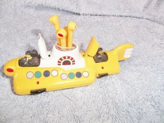 The Beatles Corgi Yellow Submarine Corgi Model Yellow And White Hatches Ace