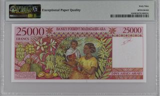 Madagascar 25000 Francs 5000 Ariary 1998 P 82 GEM UNC PMG 69 EPQ Top Pop 2