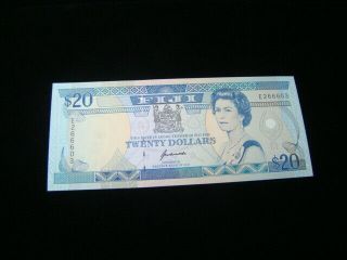 Fiji 1992 $20.  00 Banknote Gem Unc.  Pick 95