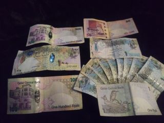 (15 Notes) 361 In Circulation Qatar Central Bank 50 & 100 Riyals & 1 Riyal (s)