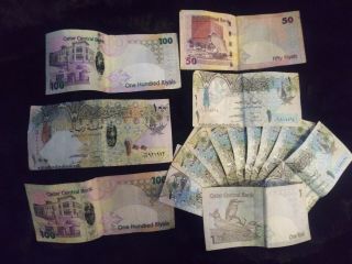 (15 notes) 361 In Circulation Qatar Central Bank 50 & 100 Riyals & 1 Riyal (s) 3