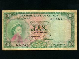 Ceylon (sri Lanka) :p - 55,  10 Rupees 1954 Queen Elizabeth Ii