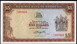 Rhodesia; Reserve Bank.  5 Dollars.  15 - 5 - 1979.  Series M/21.  (pick 40).  Au.