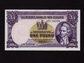 Zealand:p - 159d,  1 Pound,  1940 - 1967 James Cook Fleming Au - Unc Nr