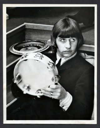 Beatles Press Photo 402 - Ringo Told To Stop Tambourine - On Set Of Help - 1965 - Jpgr