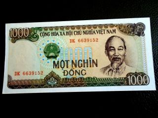 Vietnam 1987 1000 Dong P - 102 Uncirculated,  Note Same As Pictured.