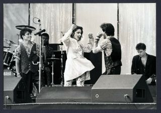Madonna Press Photo - 171 - Dancing On Stage - Live Aid - Ron Galella - 1985 - Bnza
