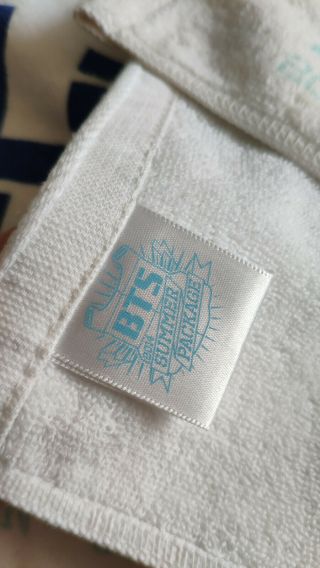 BTS 방탄소년단 Beyond The Scene Summer Package 2014 official slogan towel with case 3
