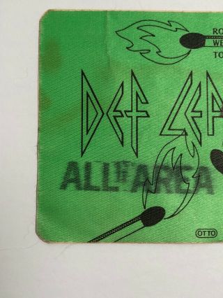 Def Leppard 1983 Backstage Pass Pyromania Satin Part Peeled,  Backstage Photo 3