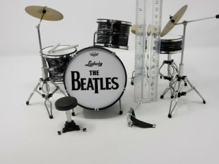 Miniature drum LUDWIG BEATLES JOHN LENNON RINGO STARR.  Mini drum set 3