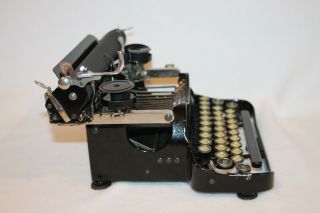 Vintage PATENTED 1917 Corona No.  3 Folding Typewriter in Case - 4
