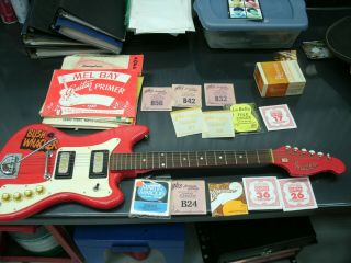 Vintage Supro Electric Guitar W/books And Strings