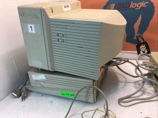 Vintage Apple IIGS Computer With KB/Monitor/Floppy Drives J2628 6
