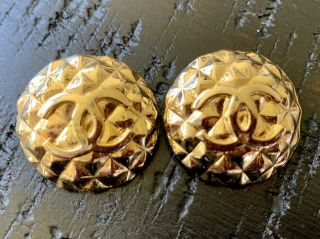 Vintage Authentic Chanel Cc Logo Clip On Earrings