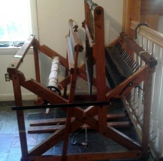 Antique Union Loom (floor Loom)