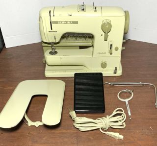 Vintage Bernina Record 730 Sewing Machine W/case & Extra Feet