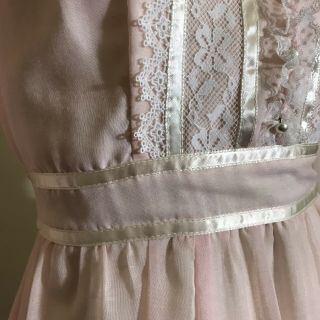 True Vintage 1980s Pink Victorian Revival Gunne Sax Maxi Dress 3