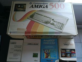 Vintage Commodore Amiga 500,  Manuals And Some Softwares