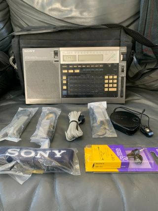 Vintage Sony Icf - 2010 Short Wave Radio Air Fm Lw Mw Sw Pll Synthesized Receiver
