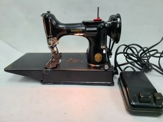 VINTAGE 1949 SINGER FEATHERWEIGHT 221 SEWING MACHINE CASE SERVICED WOW 2