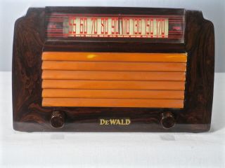 Antique DeWald vintage Catalin tube radio model A - 502 restored, 2