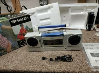 Vintage Sharp Qt19 Stereo Radio Tape Player Mini Boombox Blaster Rare Box
