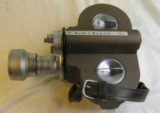VINTAGE BELL & HOWELL 70 - DR 16mm MOVIE CAMERA - 1 