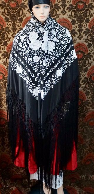 Large Gorgeous Vintage Cantonese Embroidered Black Silk Piano Shawl White Roses 2