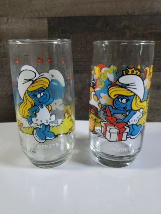 Vintage Smurf Glass Smurfette Peyo 1982 1983 Wallace Berrie & Co.  Stunning Con.